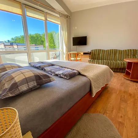 Séjour chez l'habitant Pensjonat Ibiza Wladyslawowo - Tanie Pokoje, Blisko Plaza , Aleja Gwiazd I Cos Władysławowo