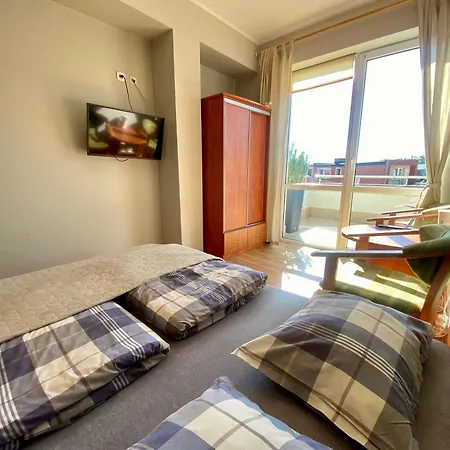 Проживание в семье Ibiza *