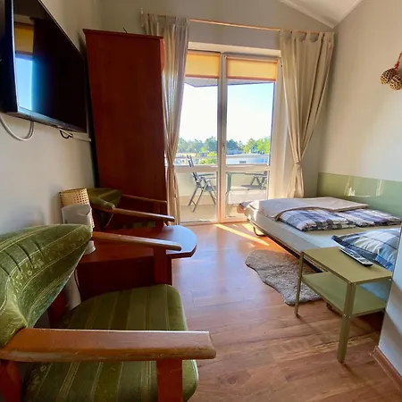 Séjour chez l'habitant Pensjonat Ibiza Wladyslawowo - Tanie Pokoje, Blisko Plaza , Aleja Gwiazd I Cos *